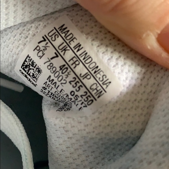 Adidas Sneakers with BOX - Picture 6 of 7